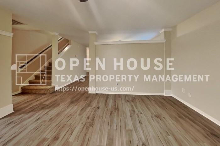 3220 Maryfield Ln - Photo 6 of 25