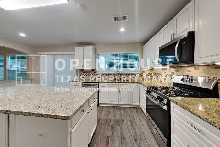 3220 Maryfield Ln - Photo 7 of 25