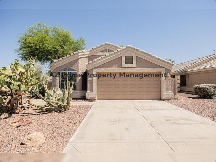 1654 W Geronimo St - Photo 2 of 29
