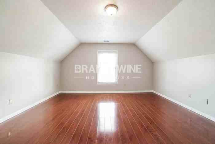 7477 Stonington Dr - Photo 7 of 19