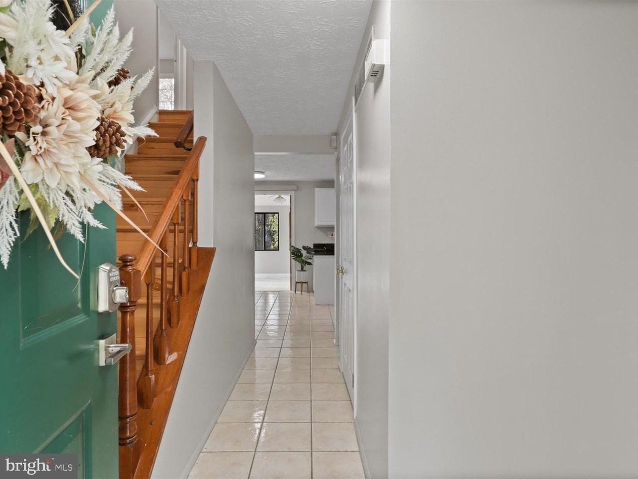 8463 Monarch Ct - Photo 6 of 50