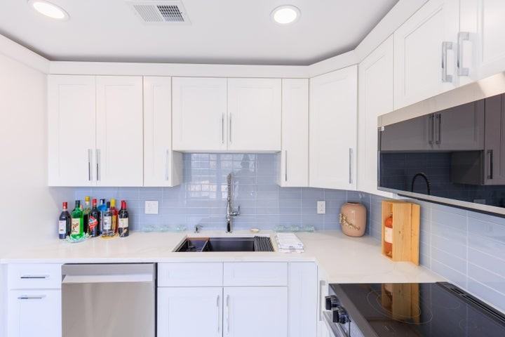5241 Jog Lane - Photo 2 of 8