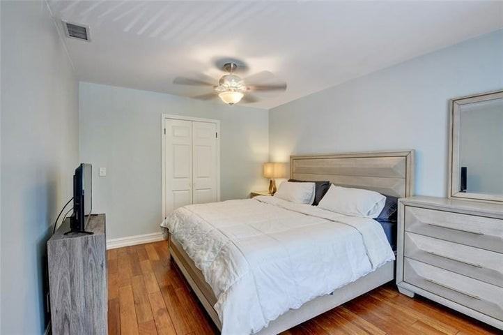9316 Ketay Circle - Photo 3 of 8