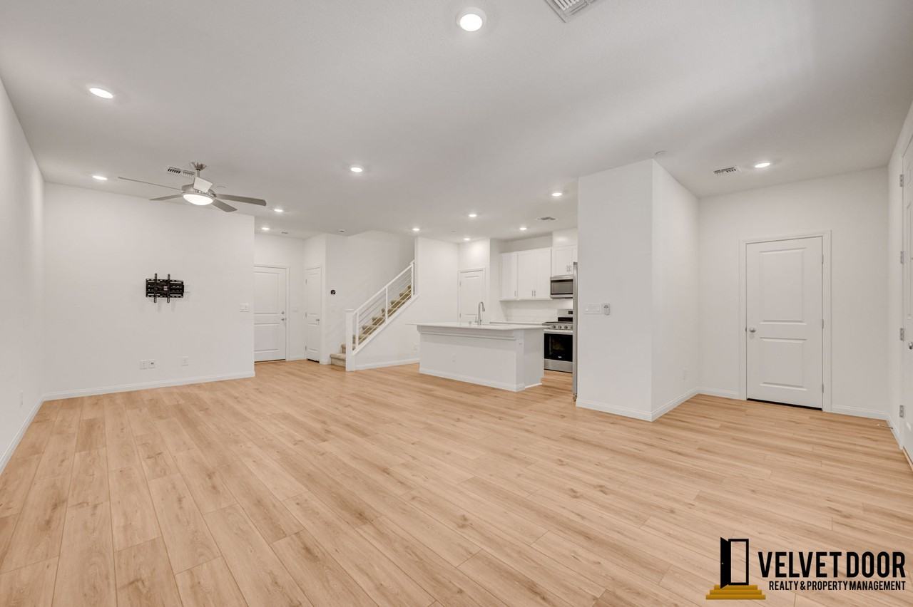 2725 Luzzi Walk #1 - Photo 2 of 24