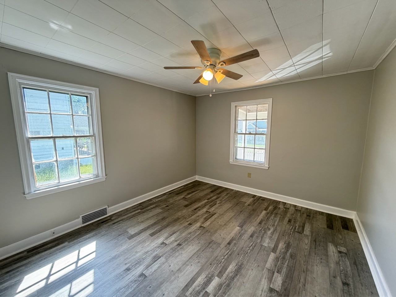 1192 Haeberle Ave #1 - Photo 5 of 19