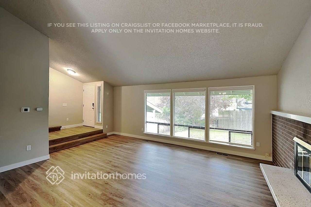 5121 S 302nd Pl - Photo 5 of 22