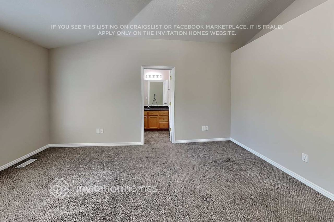 4581 W Mina Deoro Dr - Photo 7 of 23
