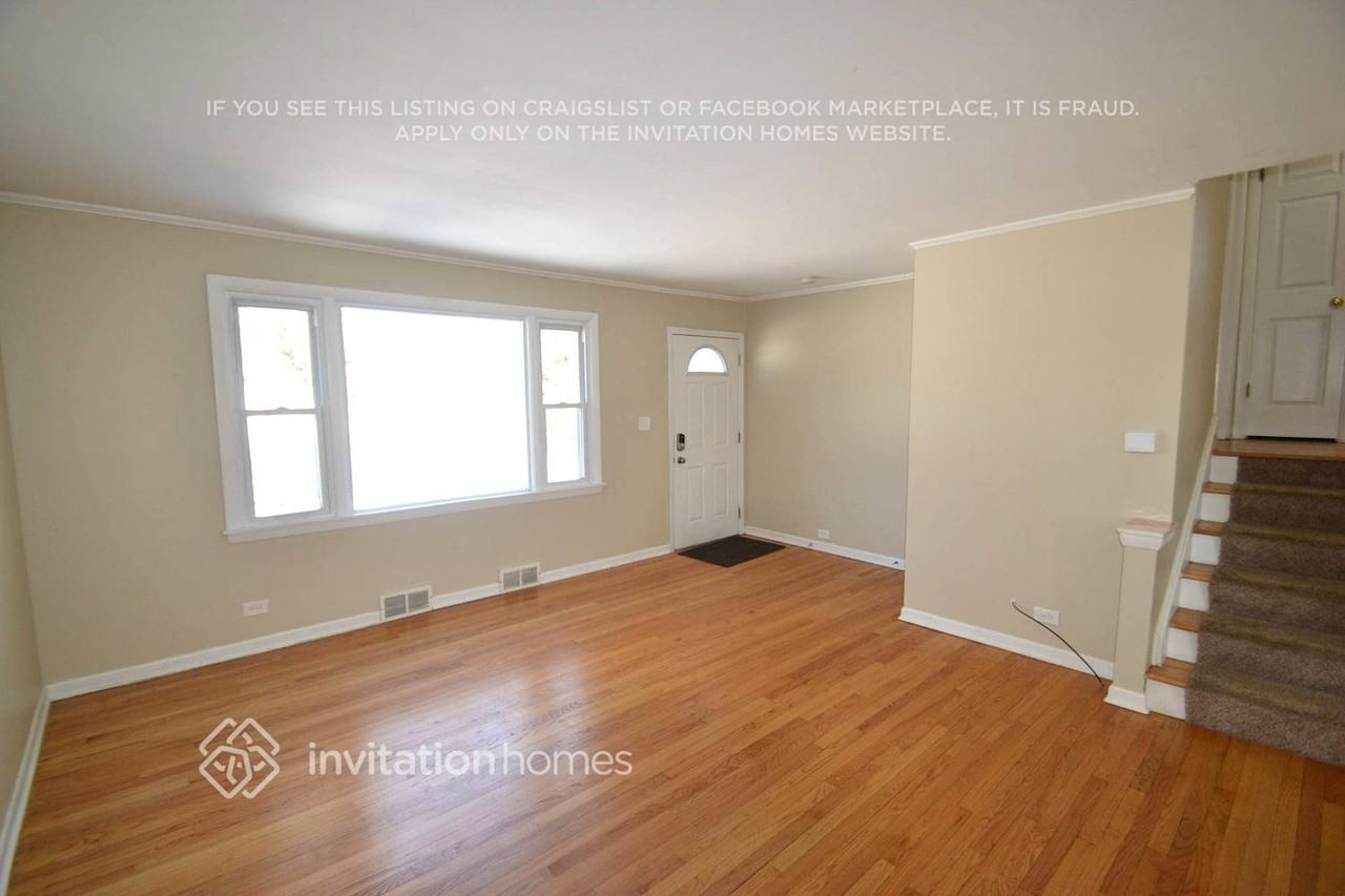 29 W Graham Ave - Photo 2 of 17