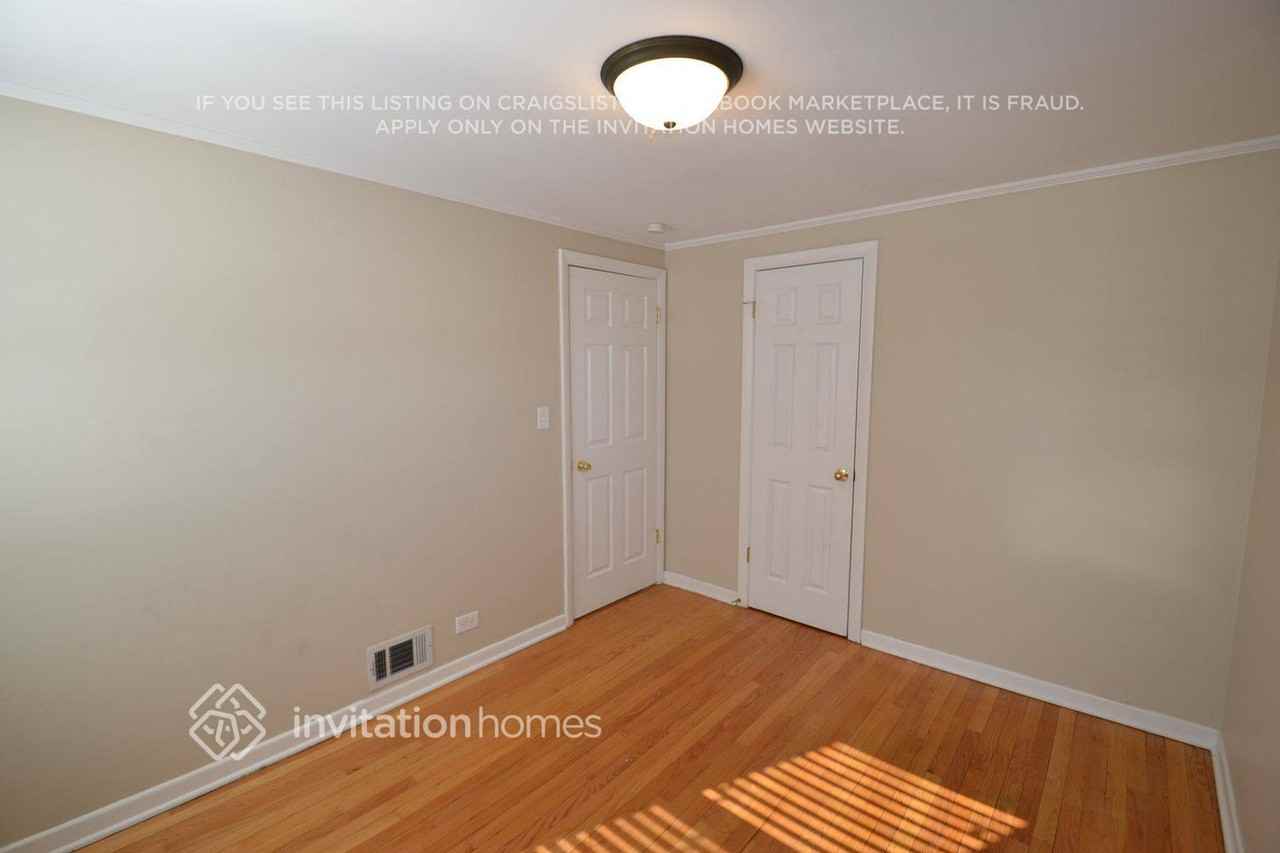 29 W Graham Ave - Photo 6 of 17