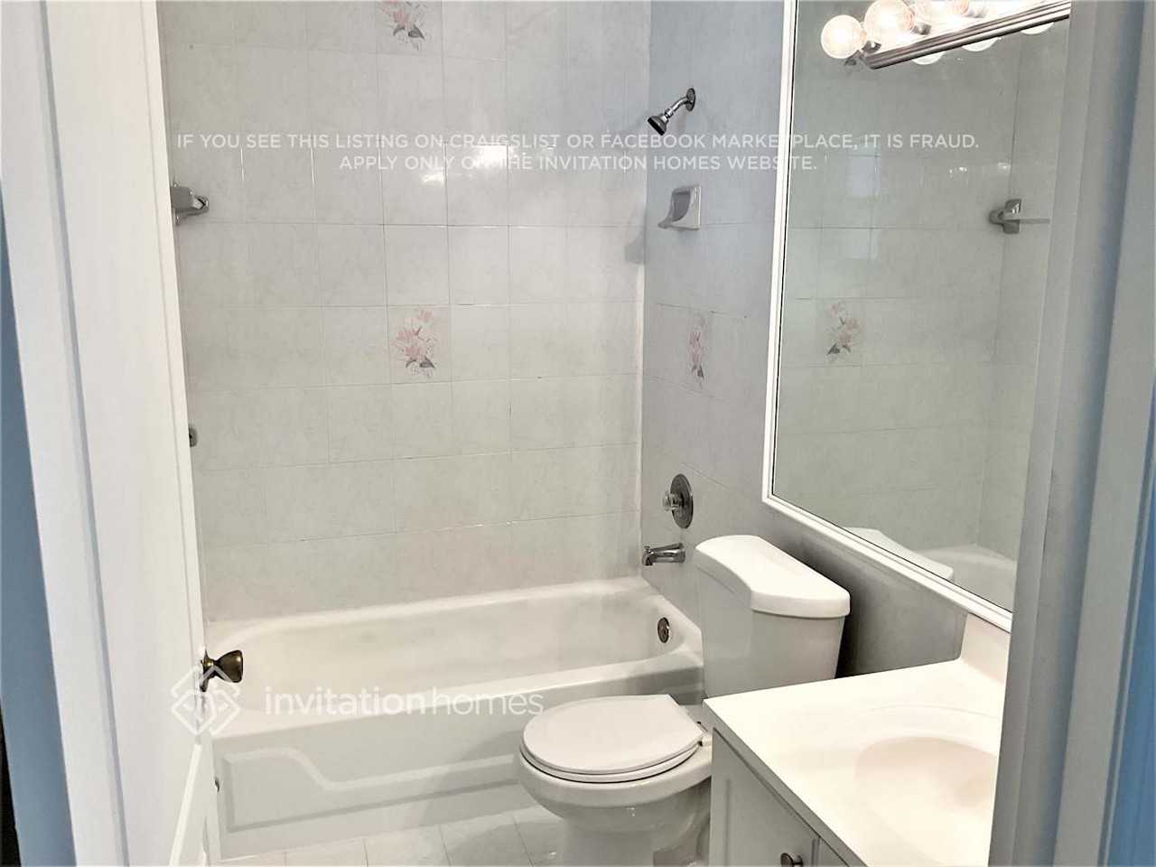 15445 Sw 138th Ave - Photo 7 of 11