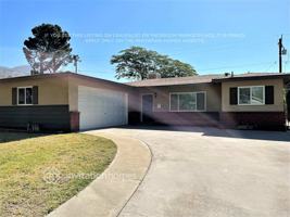 featured image of 4975 N E St