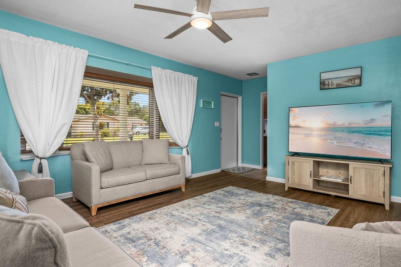 12597 83rd Ave #1284707P - Photo 6 of 50