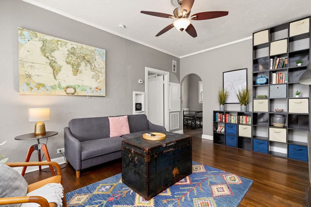 203 W Magnolia Ave #1496381P - Photo 3 of 16