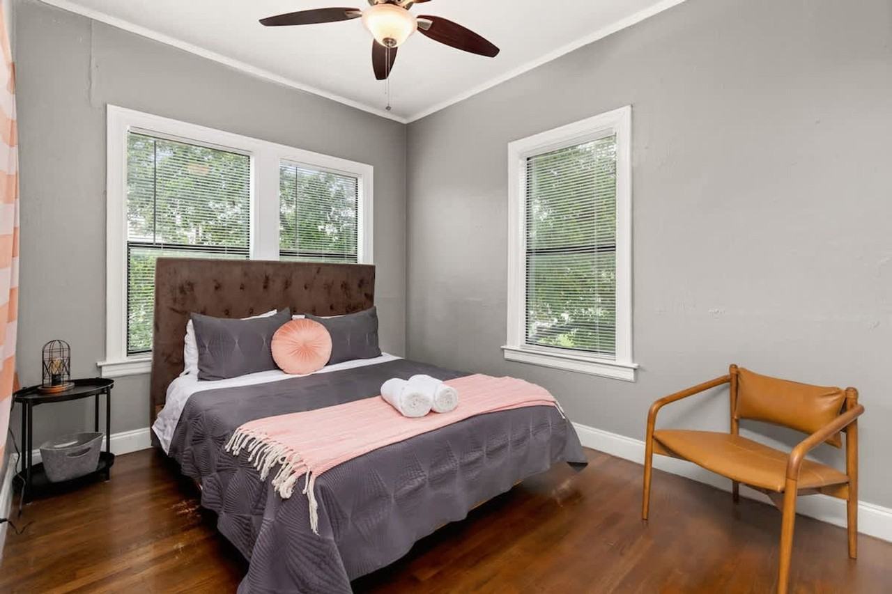 203 W Magnolia Ave #1496381P - Photo 5 of 16