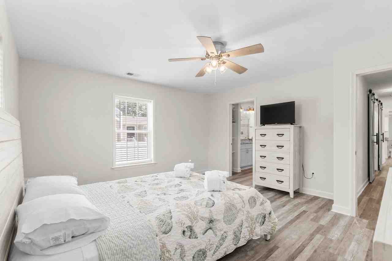 433 Belle Dr #1570205P - Photo 6 of 50
