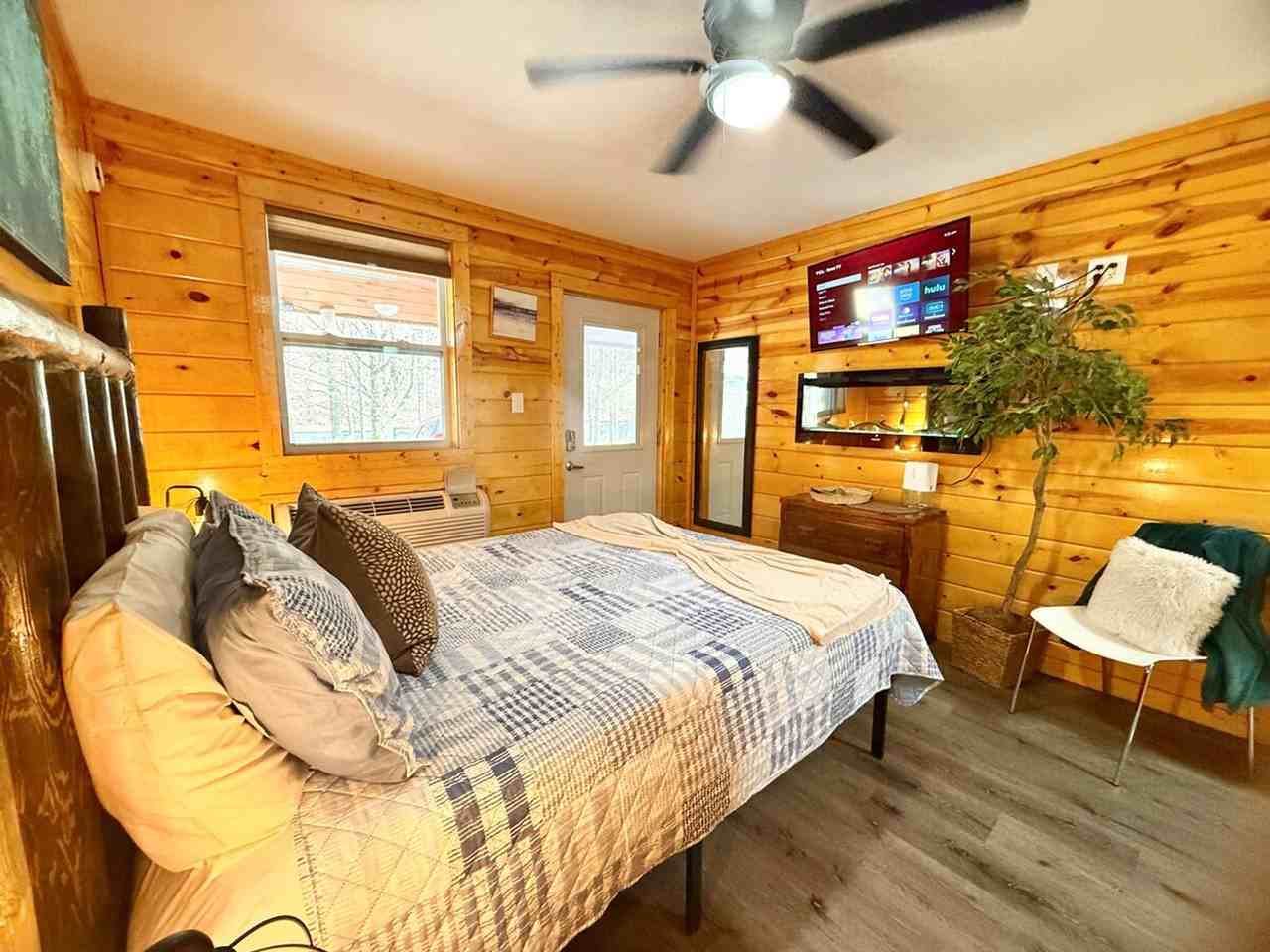 2020 Ridge Rd #1570996P - Photo 3 of 21