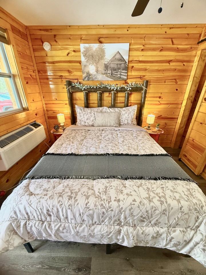 Ridgetop Resort Way #1570997P - Photo 4 of 24