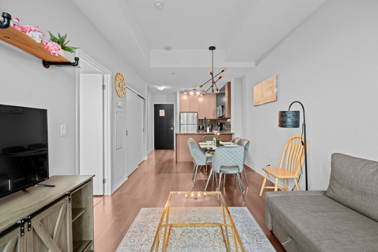 70 Dunfield Ave #1572330P - Photo 4 of 20
