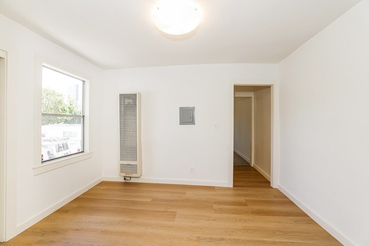 767 17th St #767 - Photo 3 of 30