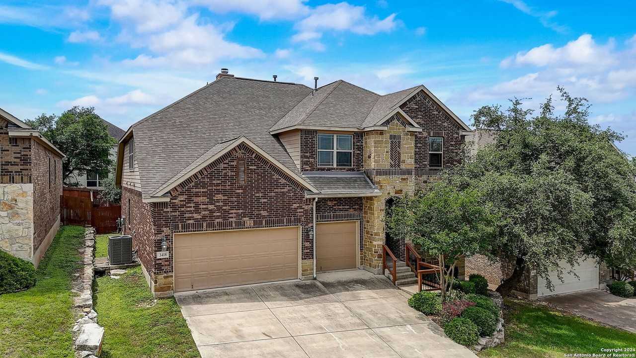 3418 Marlark Pass - Photo 2 of 28