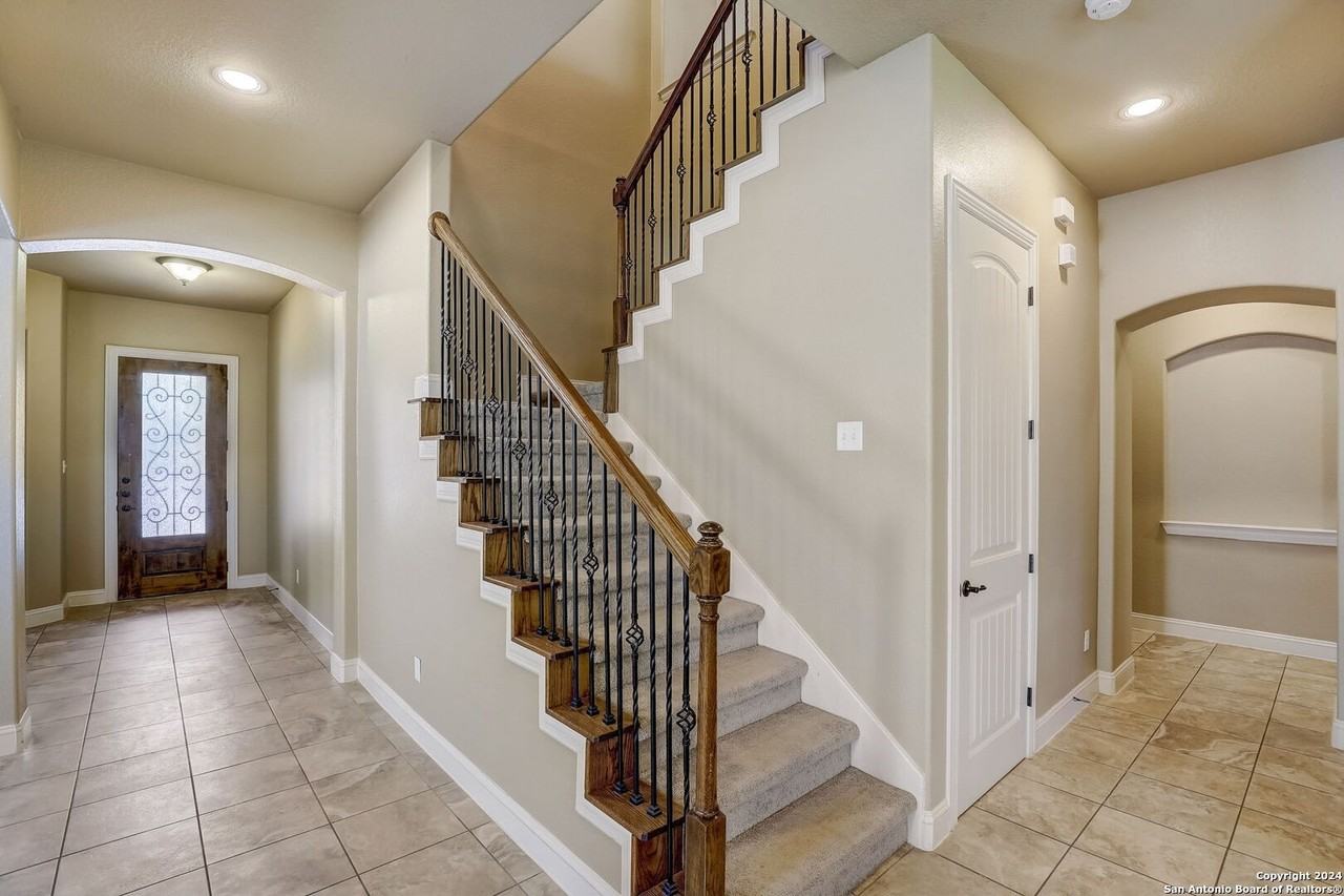 3418 Marlark Pass - Photo 4 of 28