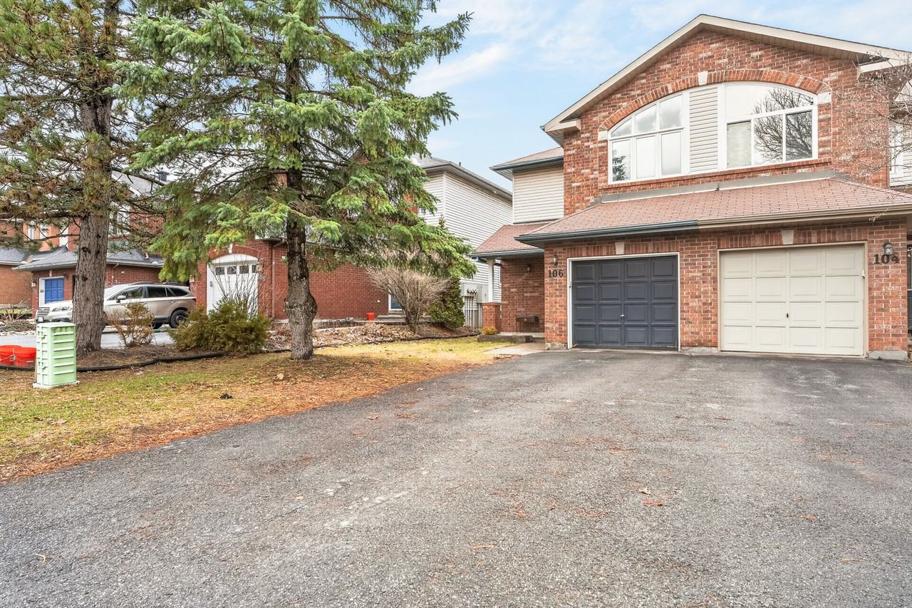 106 Blackdome Crescent - Photo 6 of 40