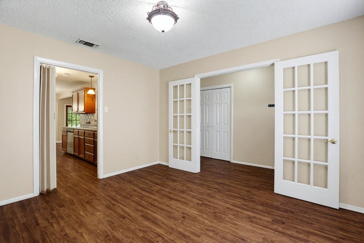 15127 Elkton Rd - Photo 7 of 21