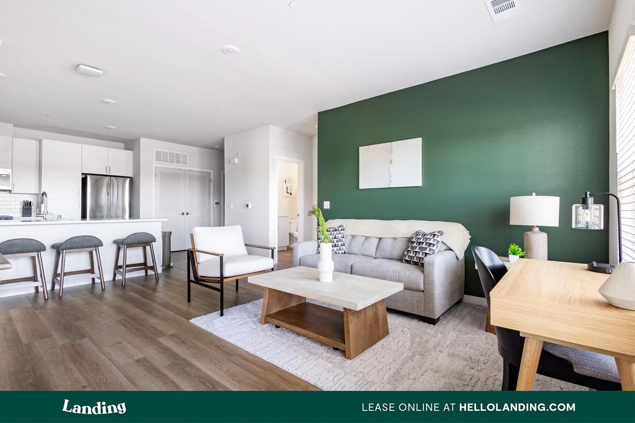561 Renaissance Way - Photo 2 of 50