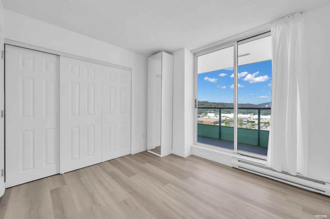 1148 Heffley Crescent - Photo 16