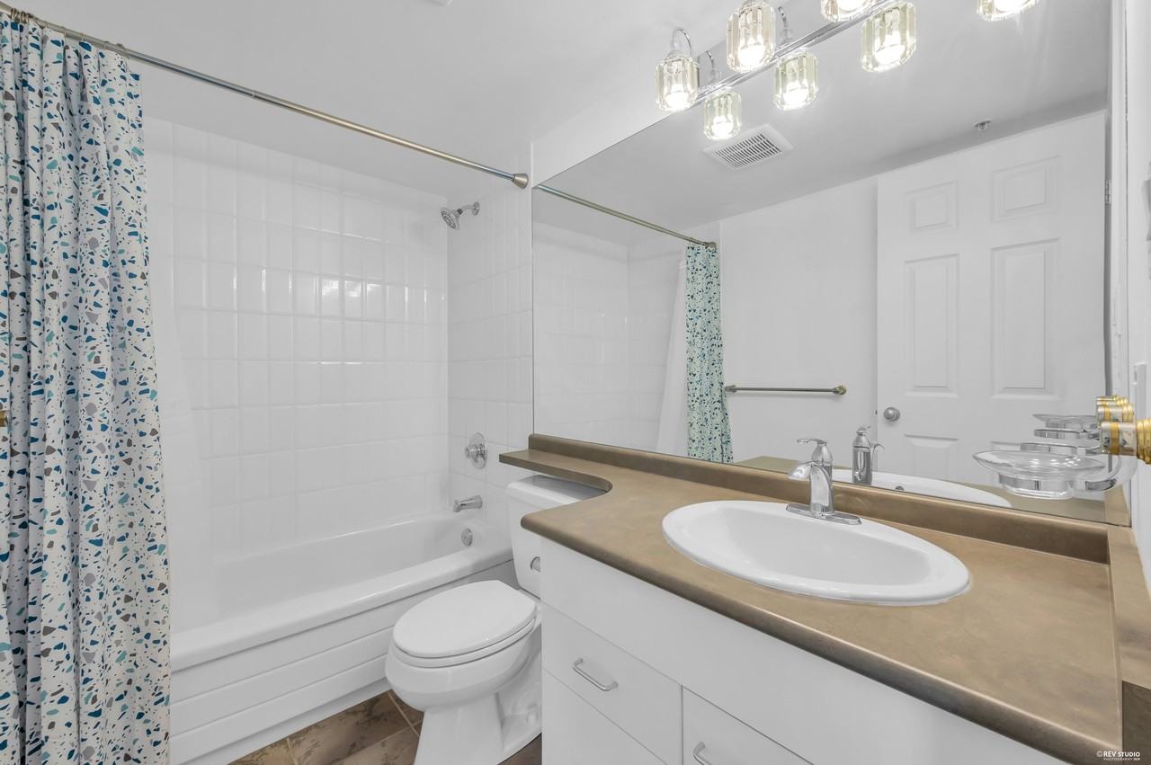 1148 Heffley Crescent - Photo 17