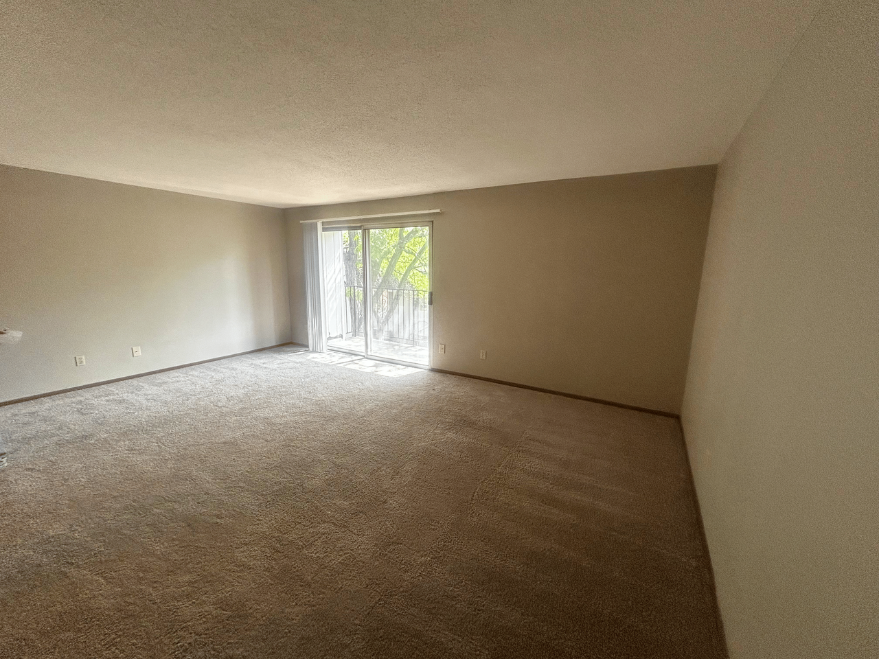 Kellogg Place Apartments - Photo 5 of 14