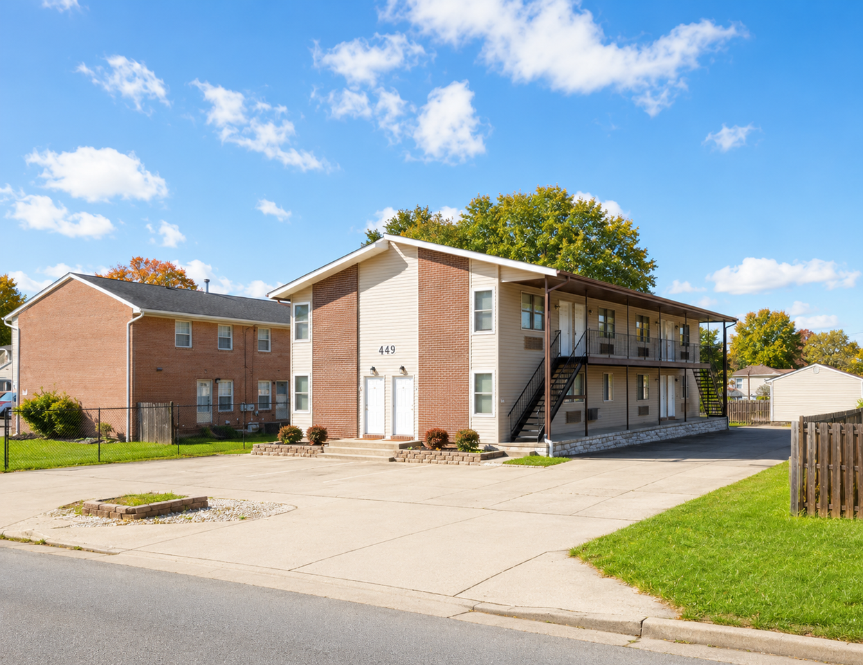 449 South 30th Street Apts - Photo 2 of 2