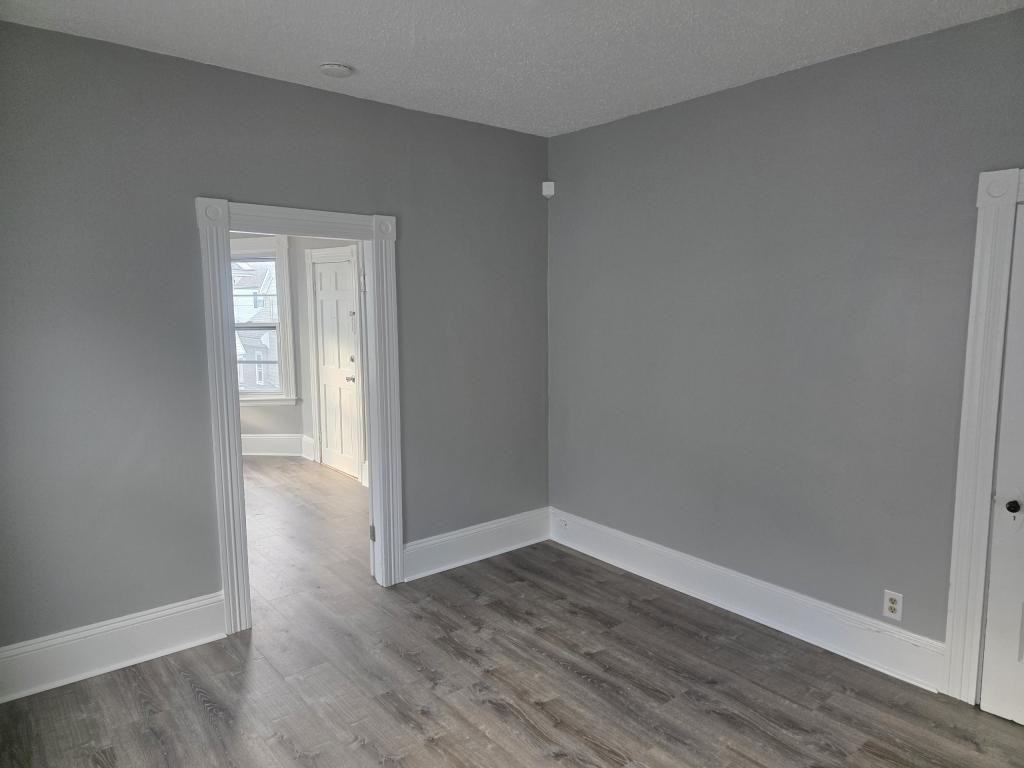 268 Tinkham St - Photo 5 of 16