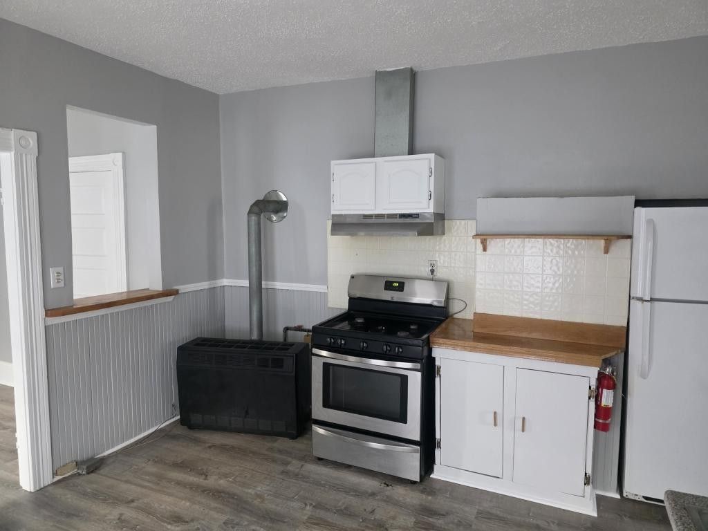 268 Tinkham St - Photo 7 of 16