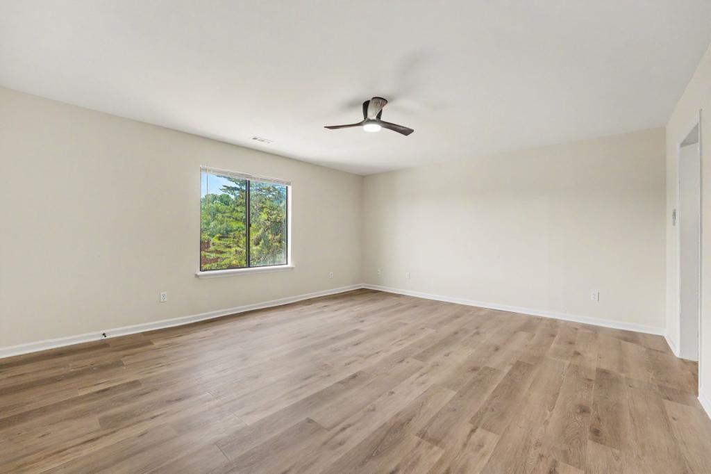 1309 Hudson Ave - Photo 2 of 19