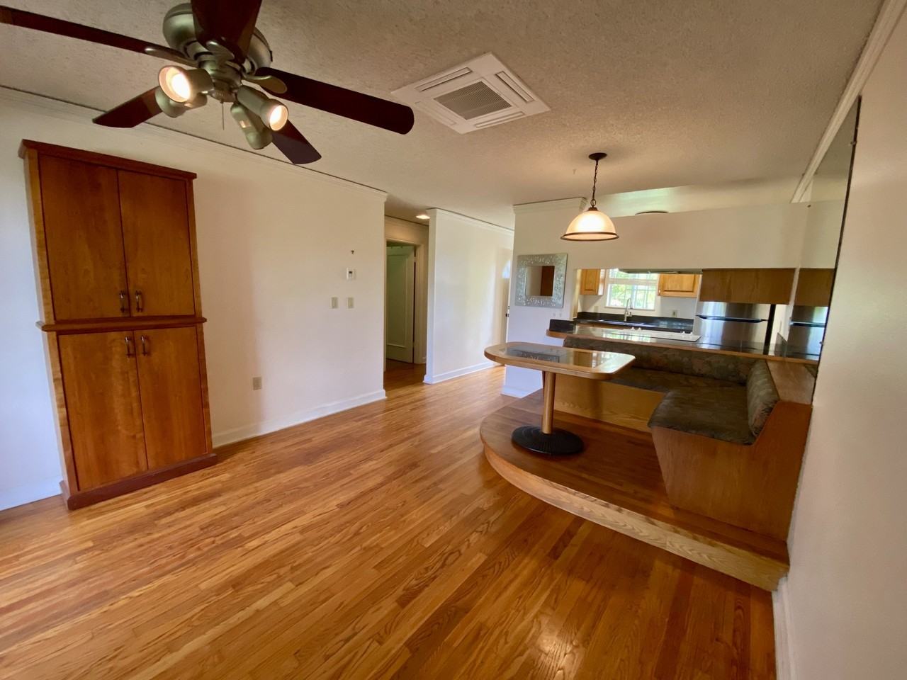 Keonekai Rd #206 - Photo 3 of 19