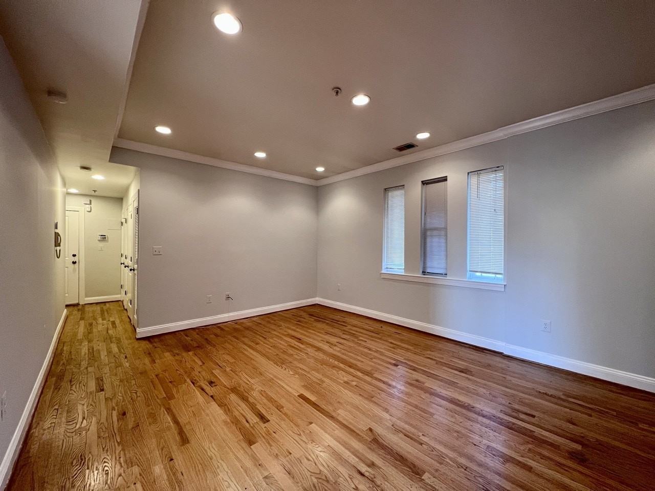 1372 Randolph St Nw #101 - Photo 7 of 15
