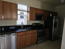 17066 Sw 95th Ter - Photo 1 of 1
