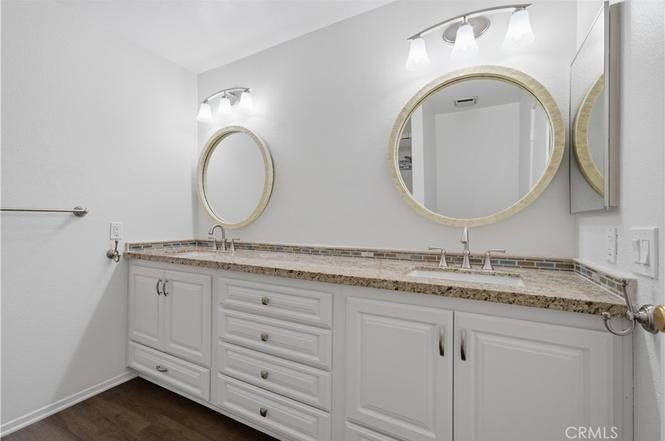 3407 Via Loro - Photo 7 of 21
