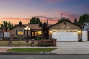 featured image of 6136 E Rosebay St