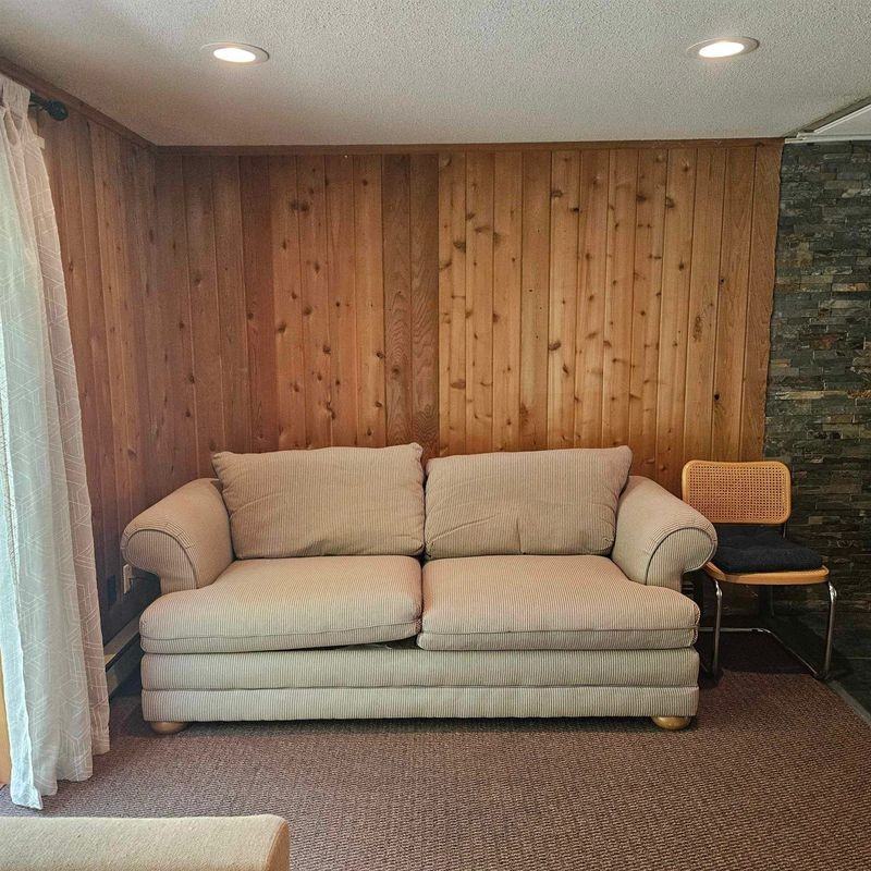 10 Kernwood Dr ##2 - Photo 5 of 20
