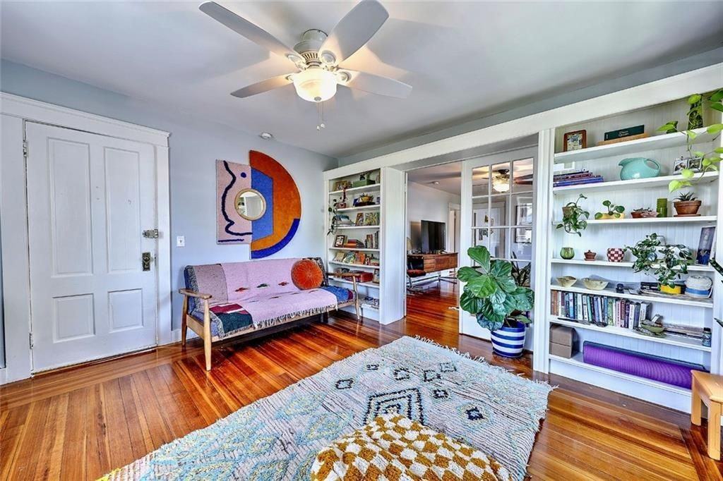 61 Chapin Ave ##3 - Photo 4 of 27