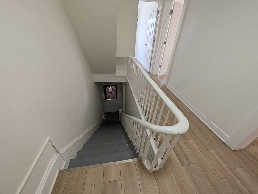 244 Spring St - Photo 7 of 10