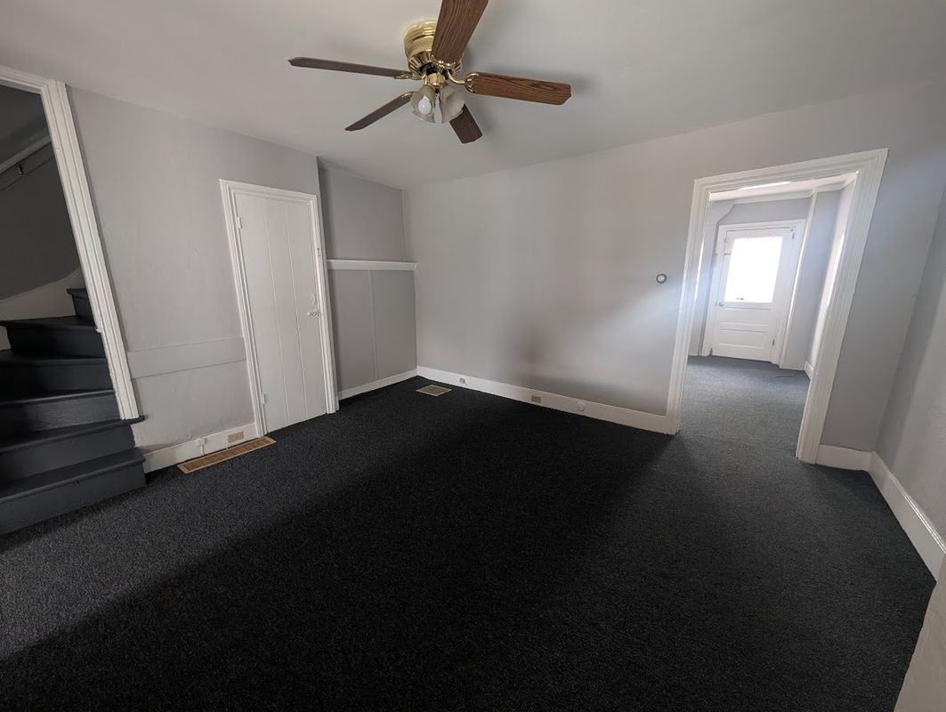 10 Randall St - Photo 2 of 10