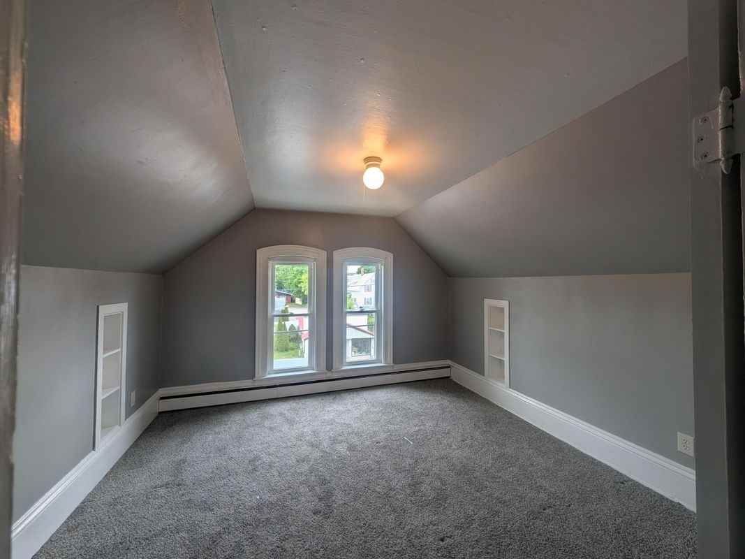 1 Green St - Photo 2 of 6
