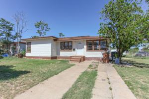 featured image of 614 Ridgelea Dr