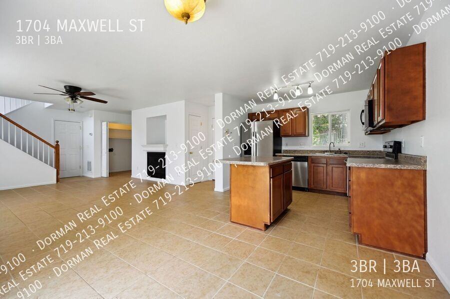 1704 Maxwell St - Photo 4 of 27