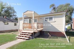635 N 13th Ave - Photo 1 of 1