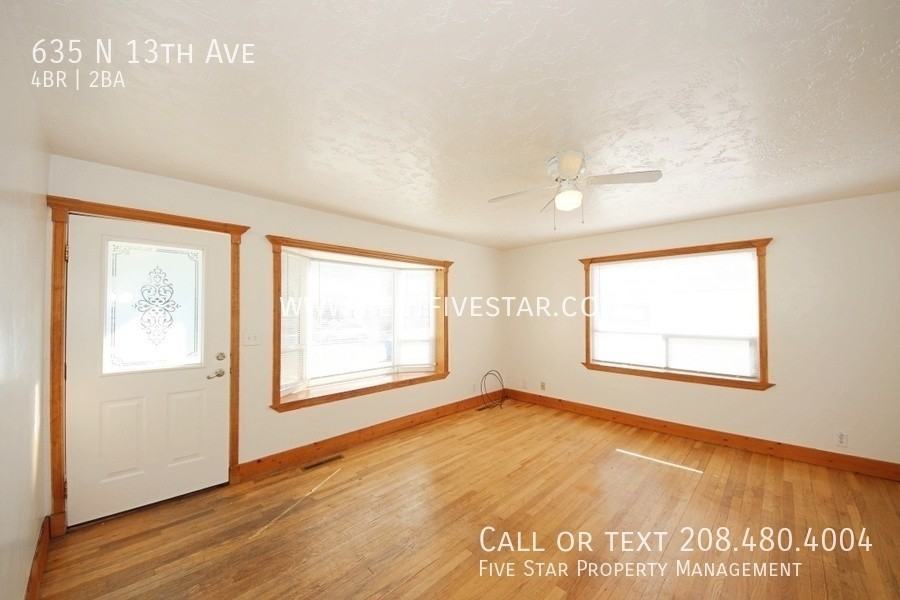 635 N 13th Ave - Photo 2 of 14