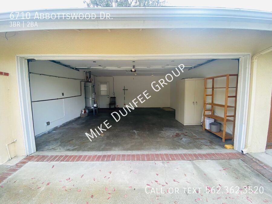 6710 Abbottswood Dr - Photo 2 of 32